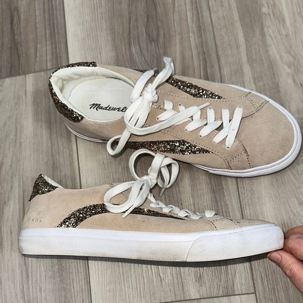 Madewell sidewalk suede low top lace sneakers size 8.5